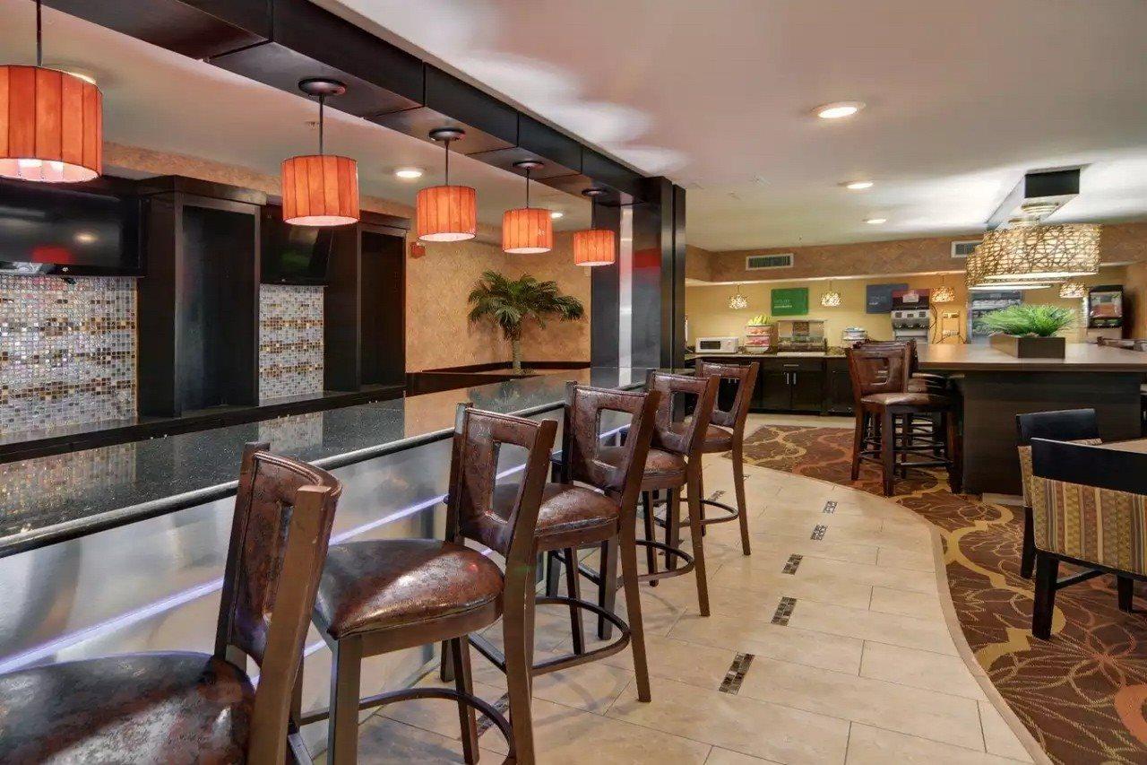 Spark By Hilton Grapevine Dfw North Extérieur photo